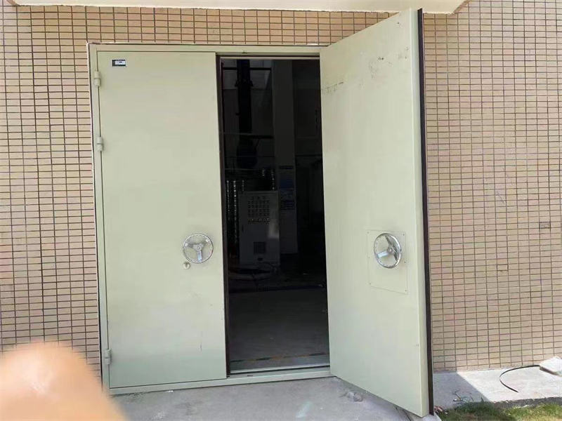 防爆门
